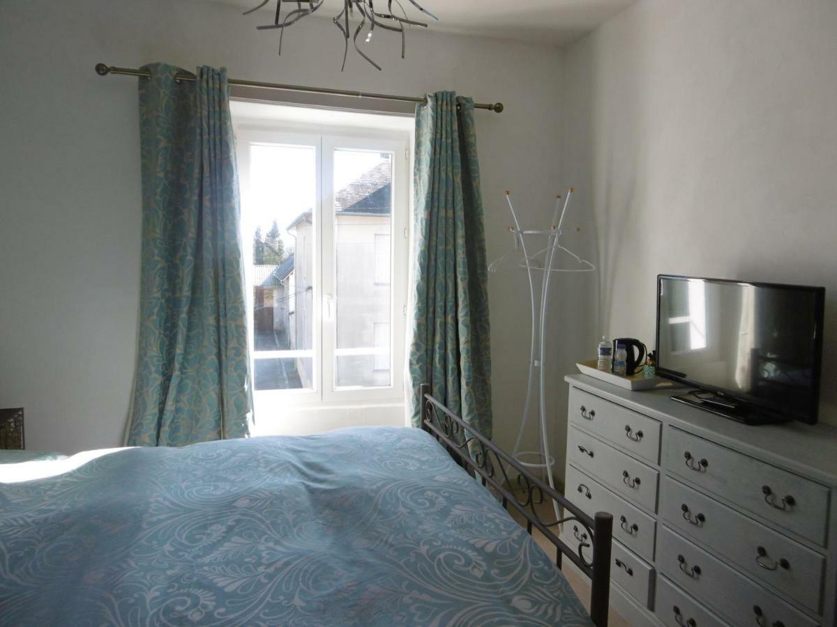 Le Chat Qui Peche B&B Châteauneuf-la-Forêt Εξωτερικό φωτογραφία